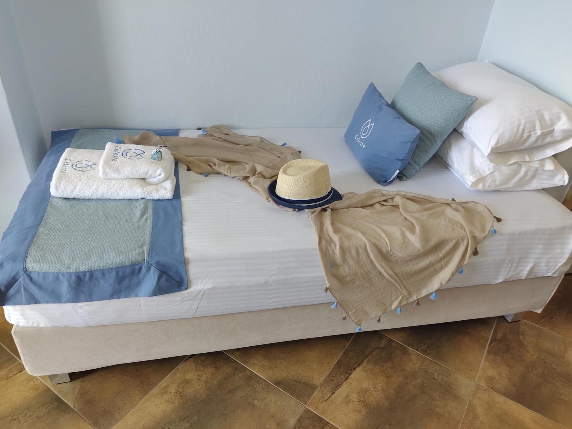 Celeste Deluxe Apartments Skala Potamia  Phòng bức ảnh