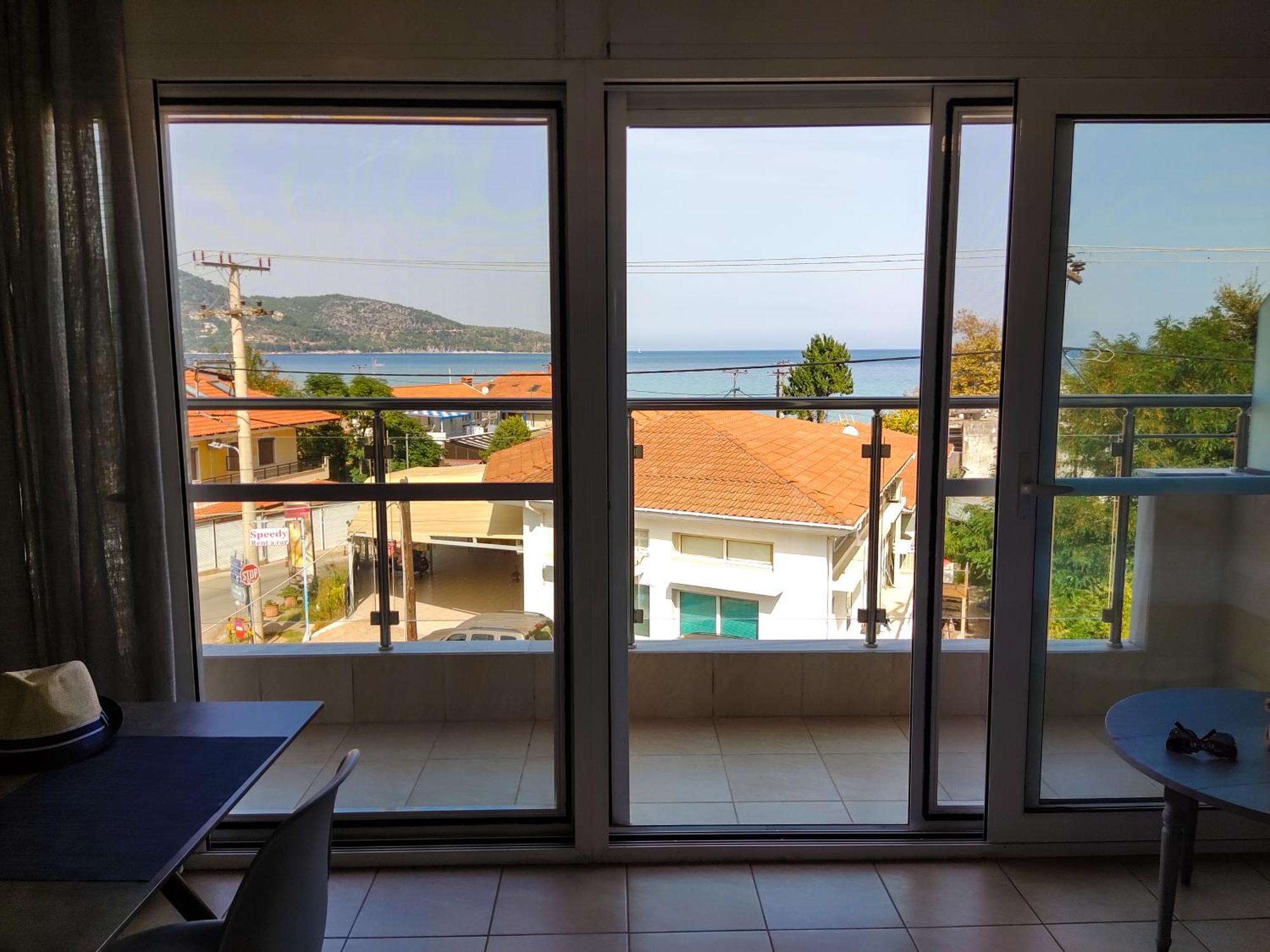 Celeste Deluxe Apartments Skala Potamia  Phòng bức ảnh